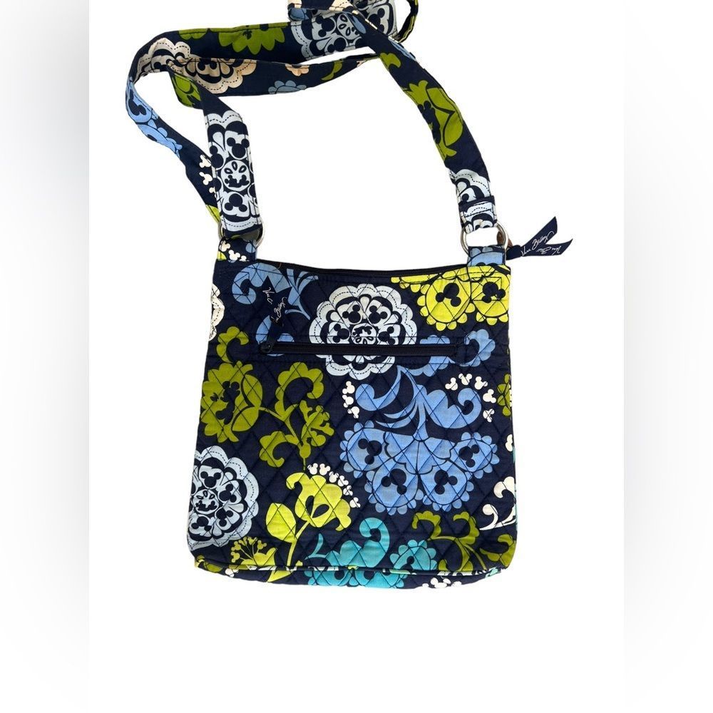 Vera Bradley Disney Parks Crossbody "Where's Mickey" Bag Purse - Picture 2 of 3